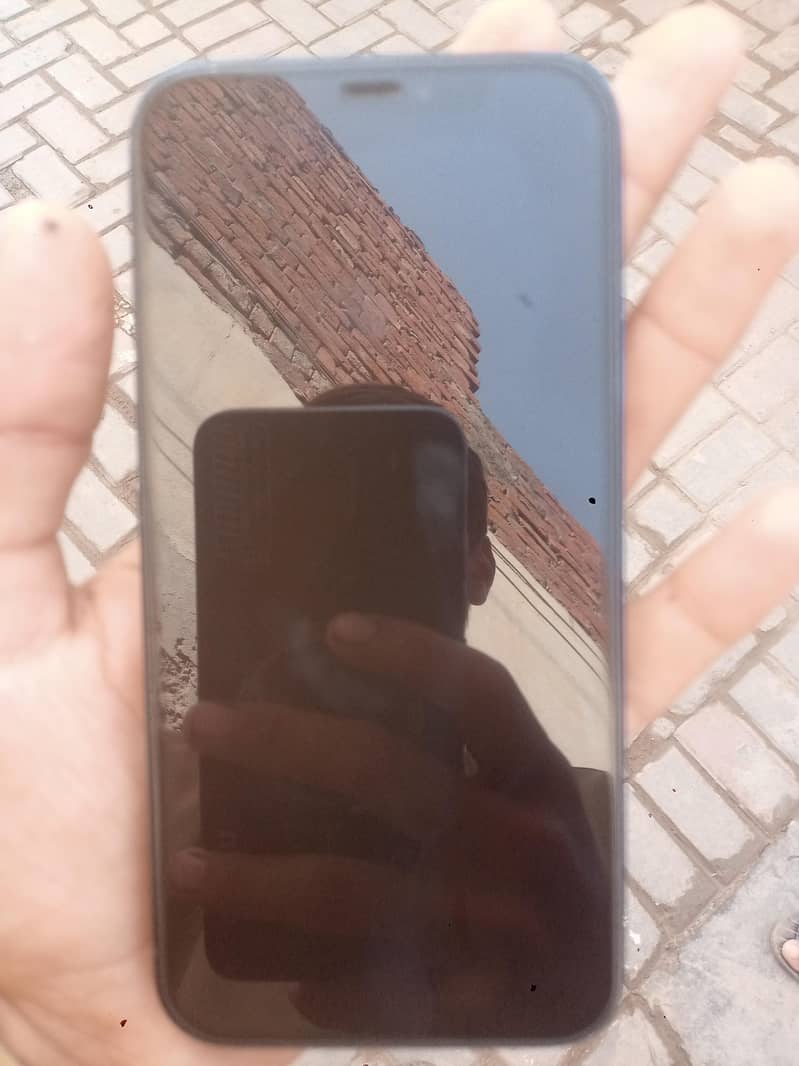 Apple iPhone 12 2