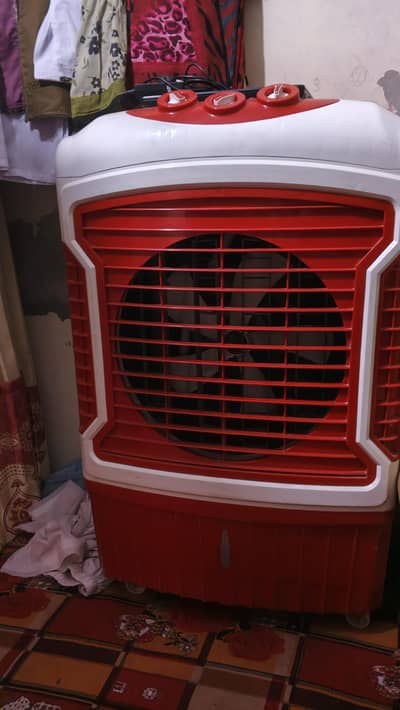 cooler bilkul new ha last year lia tha