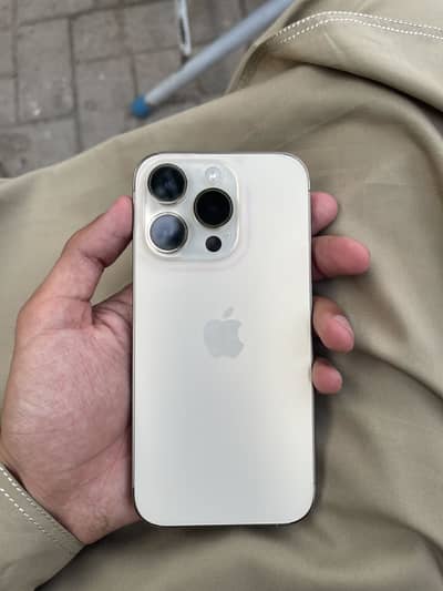 Apple iPhone 14 Pro