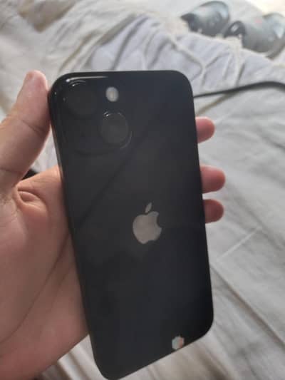Apple iPhone 14