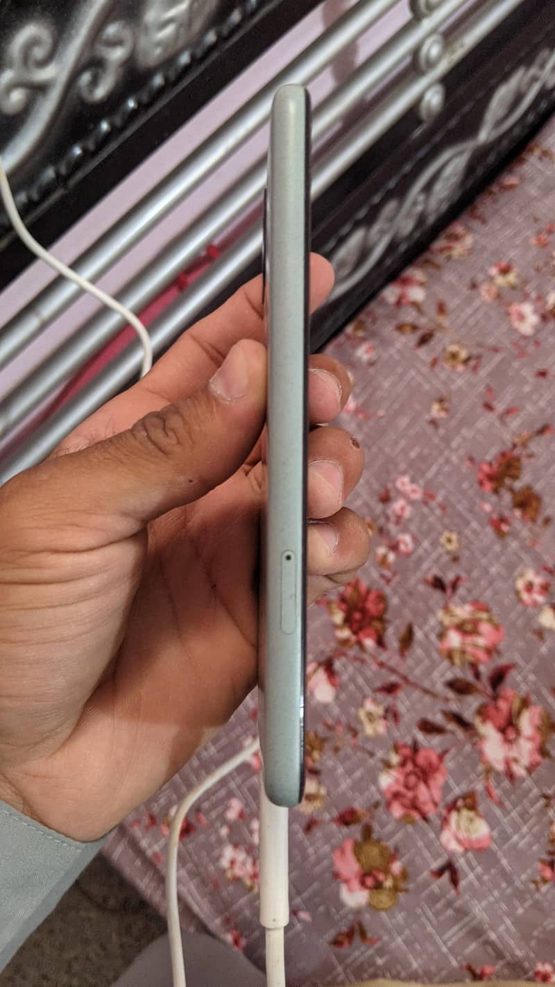 Google pixel 5 3