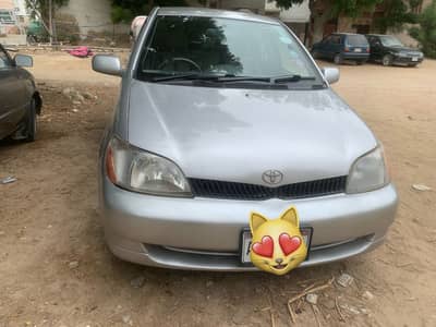 Toyota Platz 2003/2006