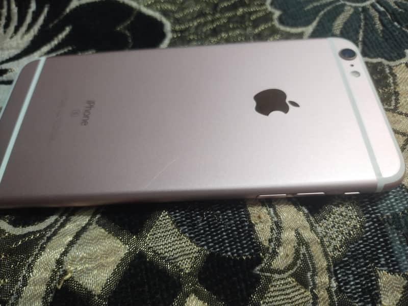 Apple iPhone 6 Plus 2