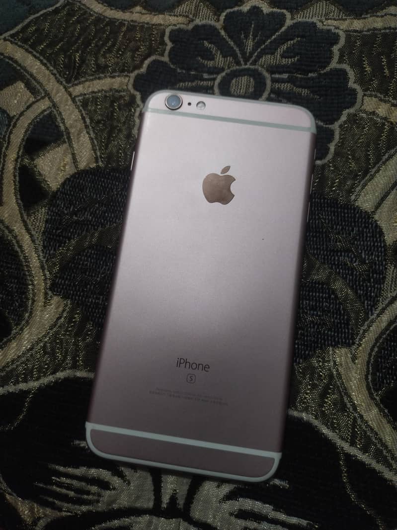 Apple iPhone 6 Plus 3