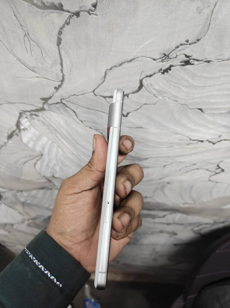 Google Pixel 7 2