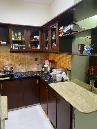 Prime Location 1100 Square Feet Flat For sale In Karachi