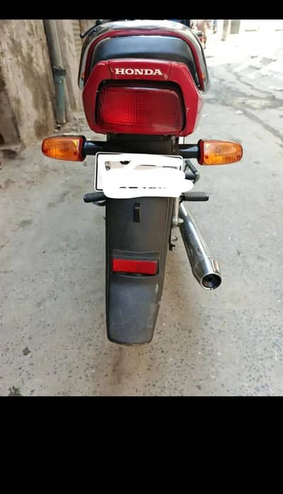 Honda 70cd Dream