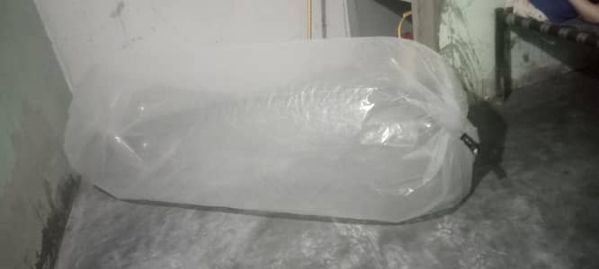 gas storige plastic