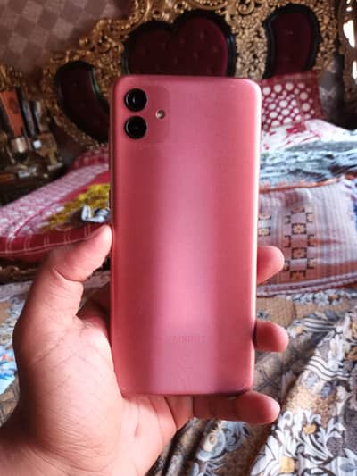 Samsung Mobile A04