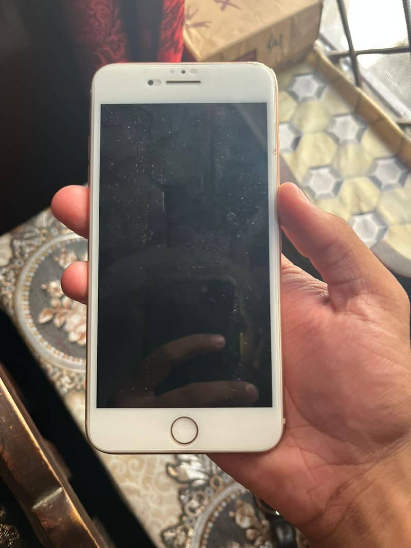 iphone 8 plus 3