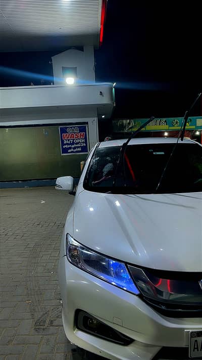 Honda Grace Hybrid 2015
