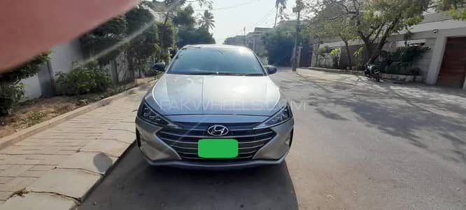 Hyundai Elantra GLS 2022