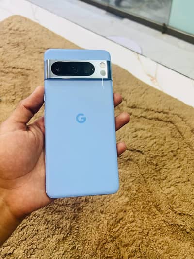 Google Pixel 8 Pro