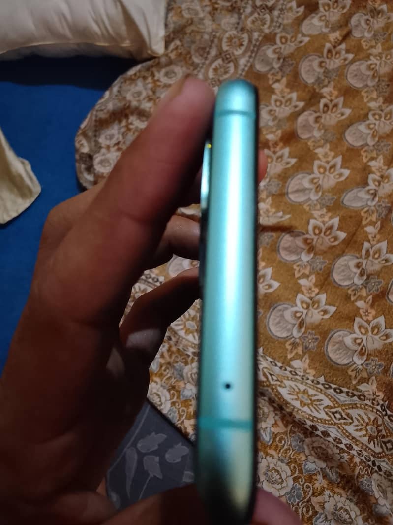One Plus 8T 1