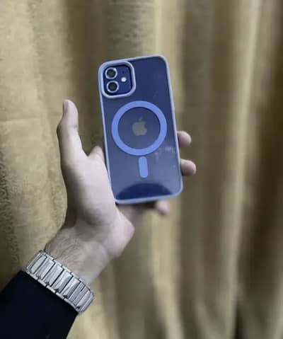 Apple iPhone 12