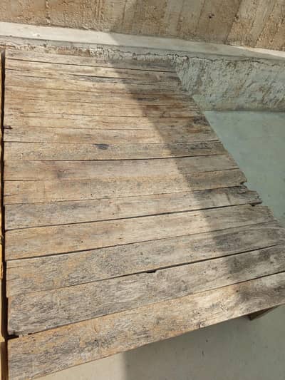 wooden takhat