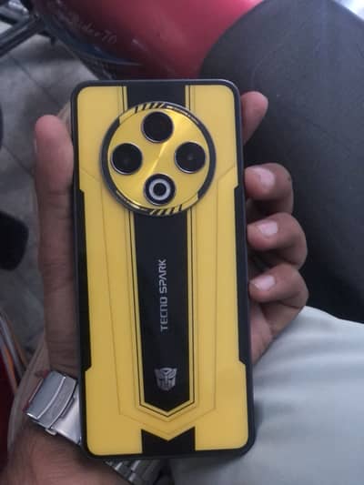 Tecno Spark 30
