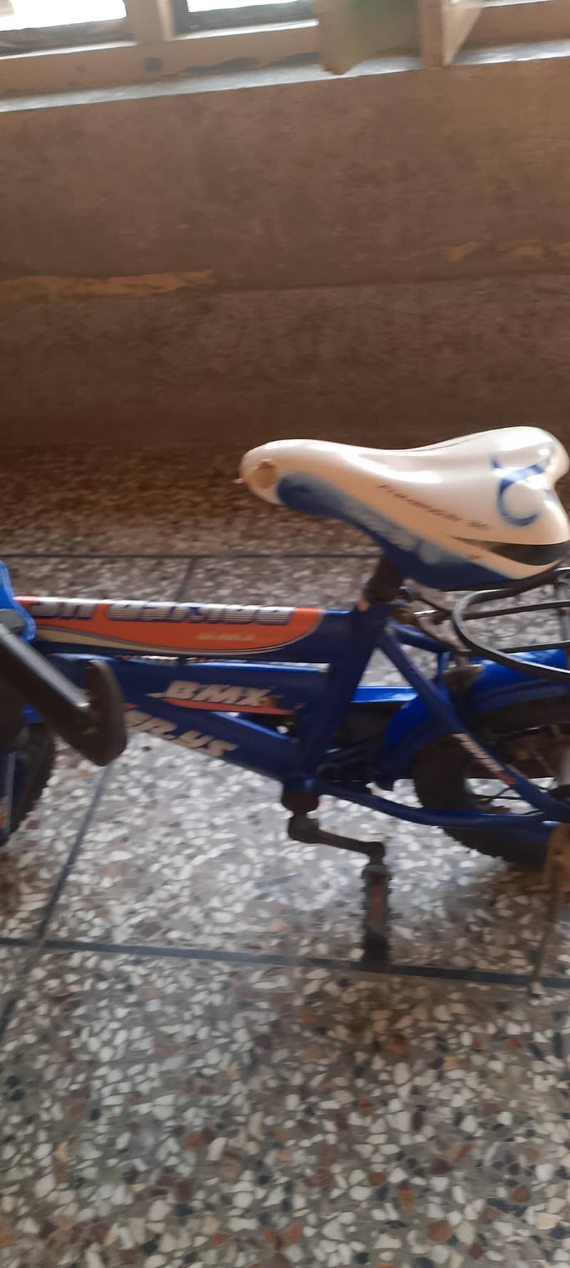 bmx bicycle for 20 yrs old boys and girls. 3