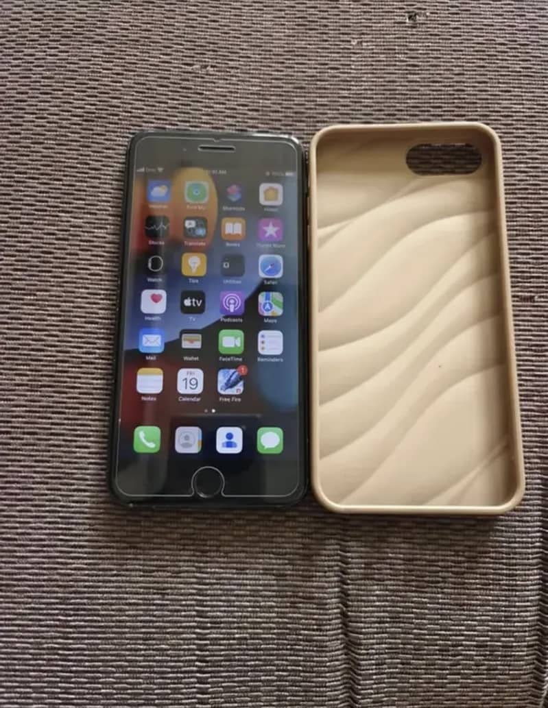 Apple iPhone 7 Plus 7