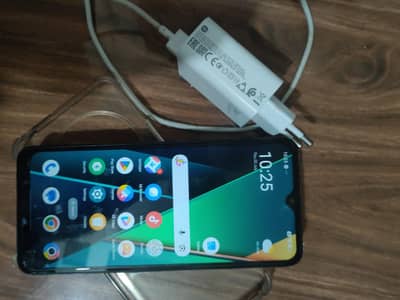 Xiaomi POCO C75 ,,8gbram,256 gb room