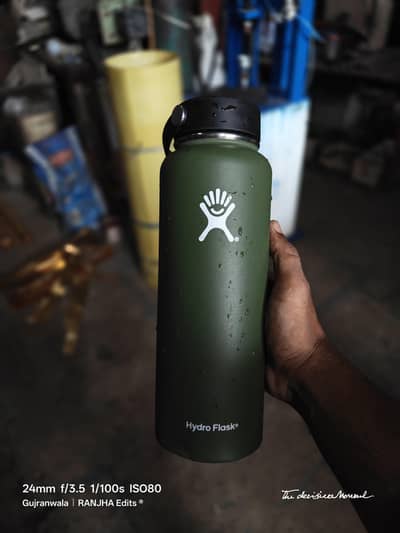 Hydro Flask Water Bottle ( 1.5 Liters) O3I2 7774OII