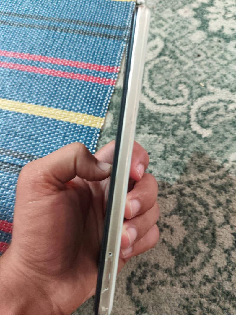 Tecno Camon 18 4