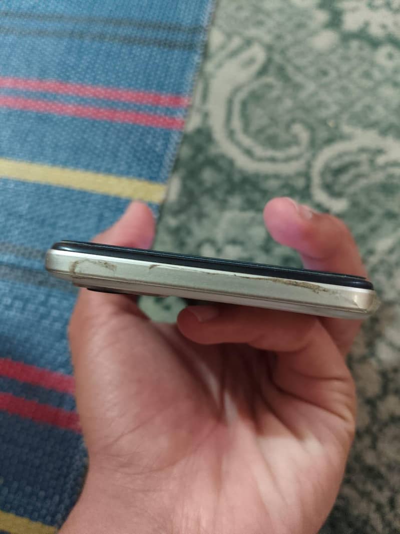 Tecno Camon 18 7