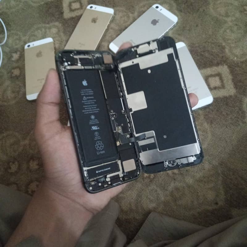 Apple iPhone 8 2