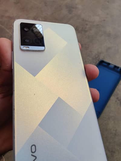 Vivo Y21 4+1 GB64 condition 9/10 WhatsAppnum 03094136109