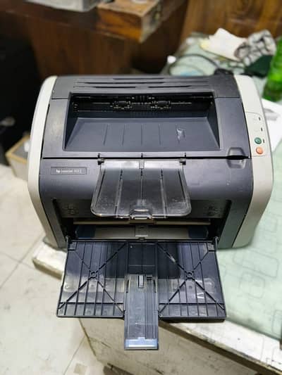 HP laser jet 1012 printer Available braneded Condition 03308098489
