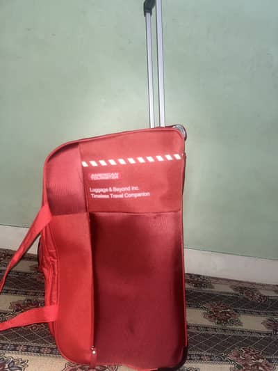 Travelling bag for sale