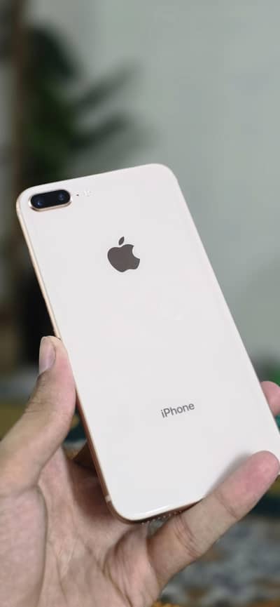 Apple iPhone 8 Plus