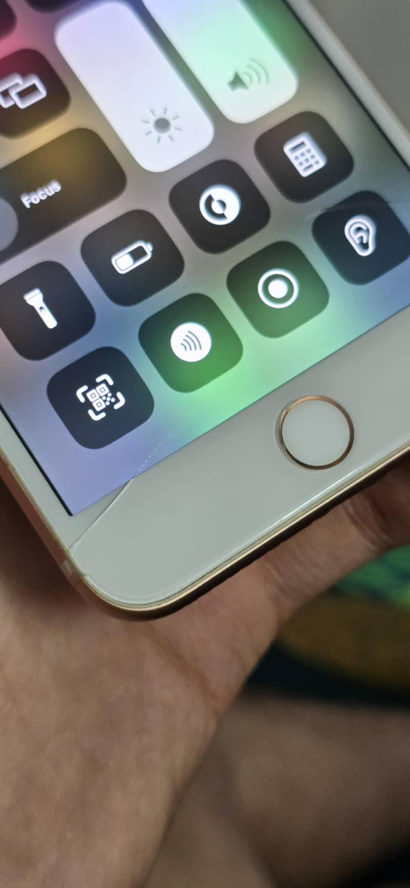 Apple iPhone 8 Plus 2