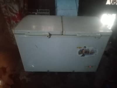 Dawlance freezer