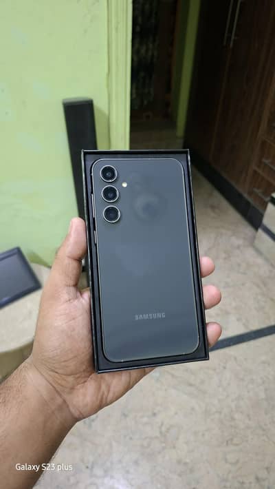 Samsung S23 FE 8/256 Official PTA