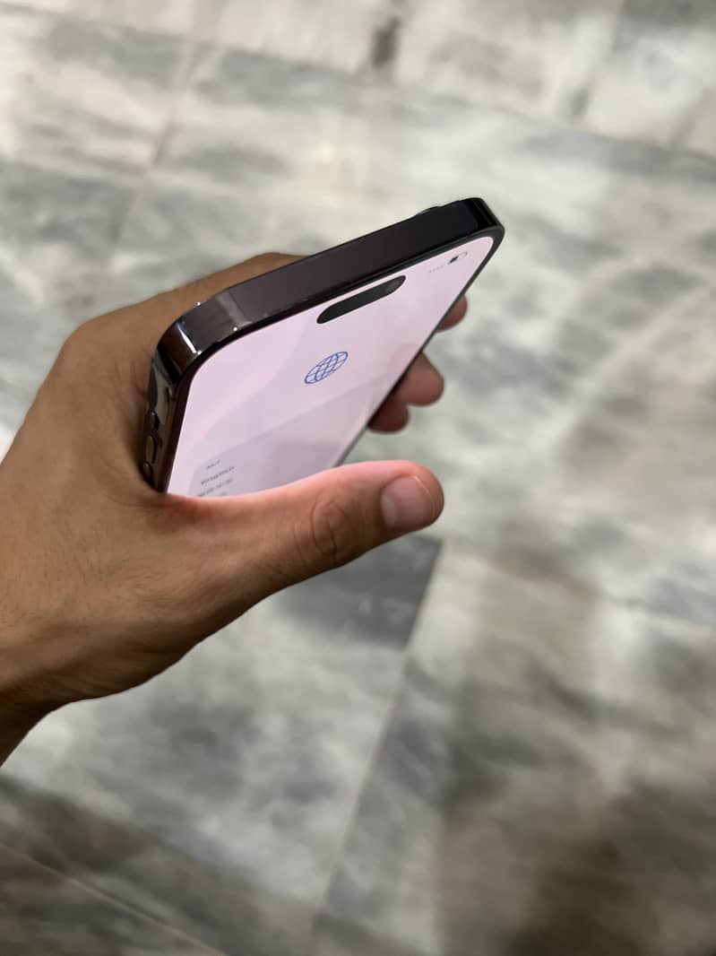 Iphone 14 pro max 4