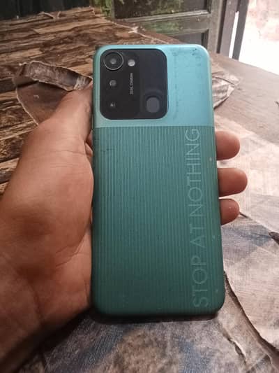 Tecno Spark 8C