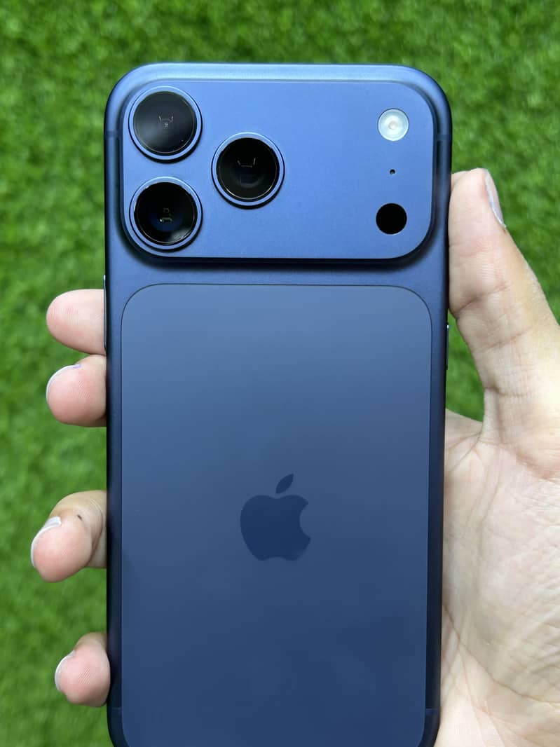 Apple iPhone 17 Pro Max - Mobile Phones - 1116245585