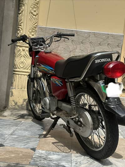 Honda 125 2019 model Red