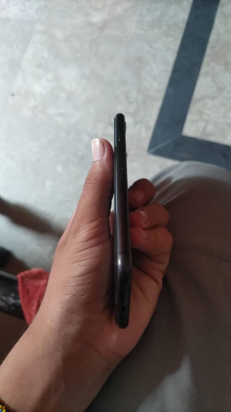 Apple iPhone SE 3