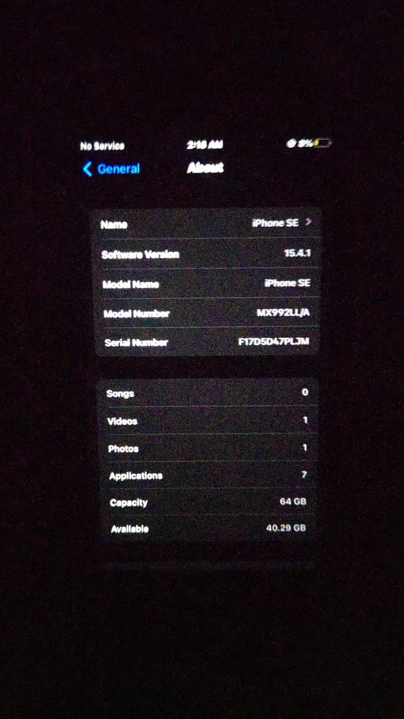 Apple iPhone SE 6