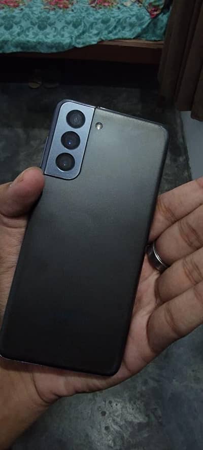 Samsung Mobile S21 PTA
