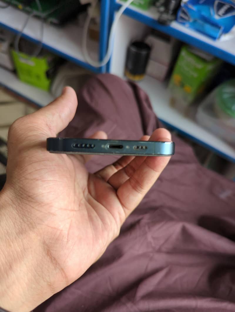Iphone 12 Pro 3