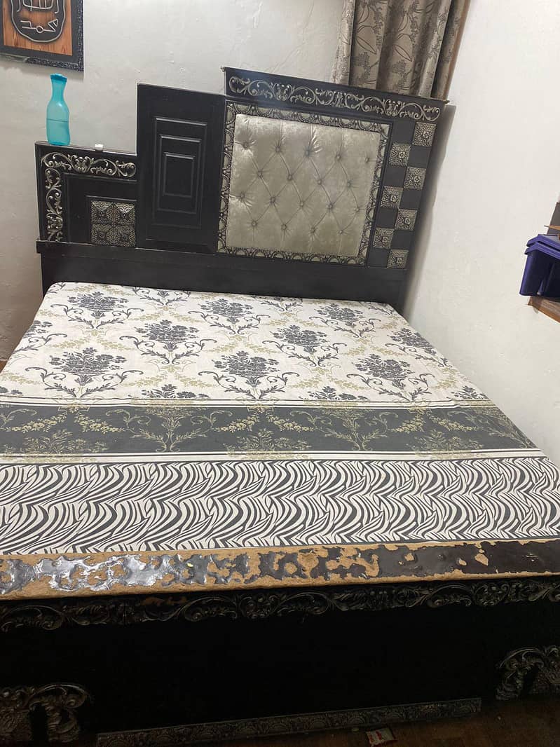 king bed 0