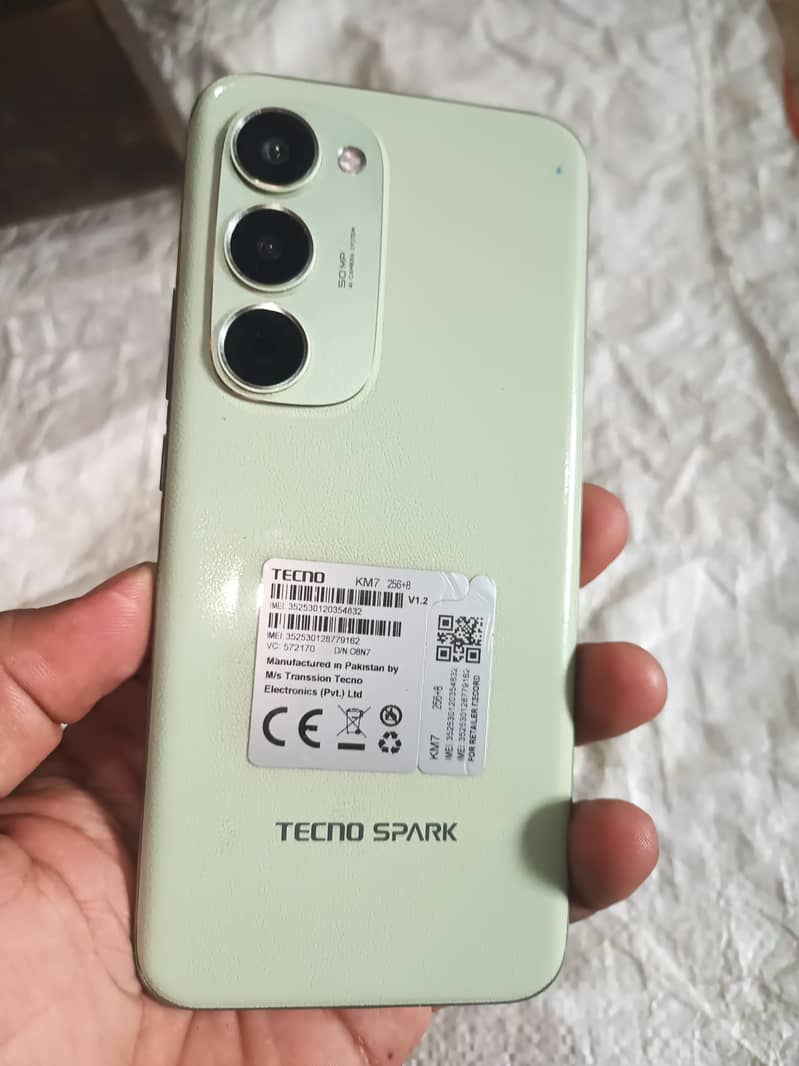 tecno 40 plus 9