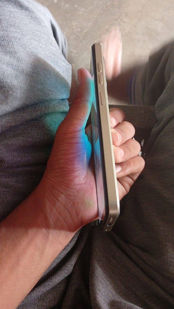 Tecno Phantom Ultimate 1