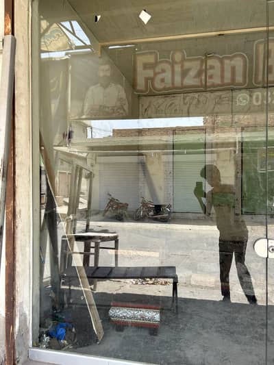 Mirror door 10/10 condition 8*8