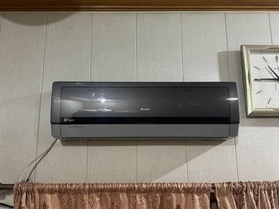 Gree G10 Inverter 1 Ton