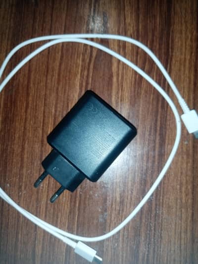 Samsung 45W PD Charger