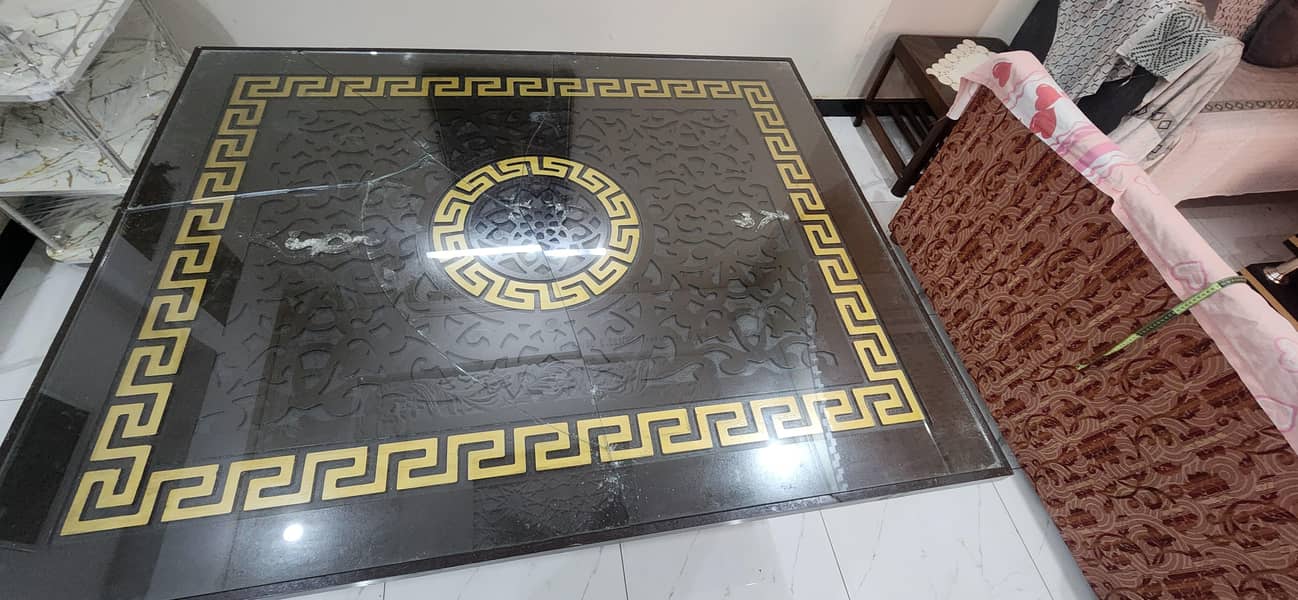 Dinning Table 0